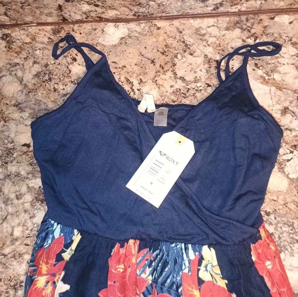 Roxy women's dress size medium period multicolor. Roxy.com purchase. Med New - Picture 3 of 5